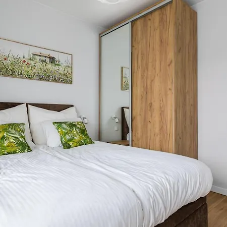 Comfy - Ptaki Baltyku - 20min Ppnt Apartment *